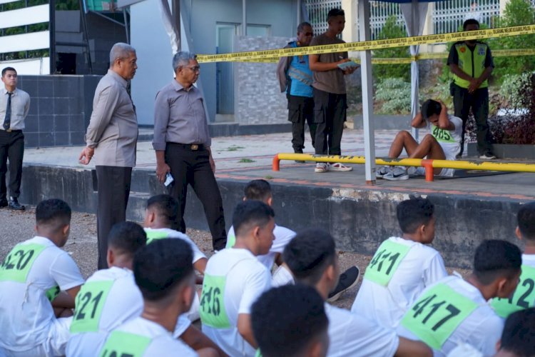 Tinjau Pelaksanaan Tes Samjas, Kapolda NTT Beri Dukungan Moril Kepada Para Casis Bintara Polri