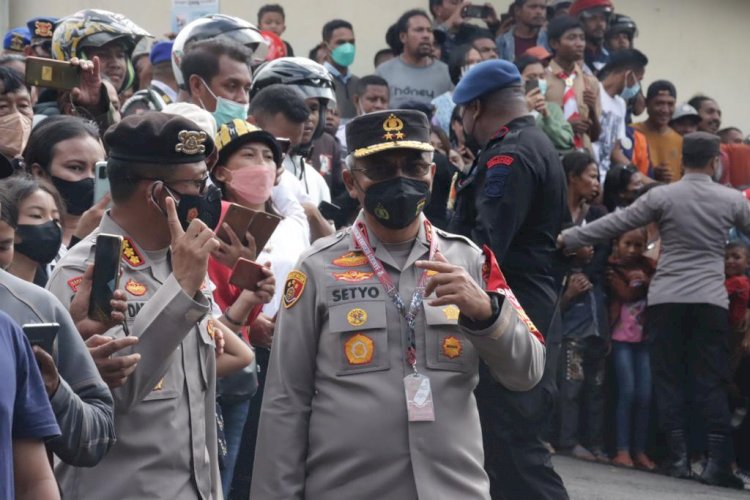 Kapolda NTT Pantau Langsung Pengamanan Rangkaian Kunjungan Presiden RI di Ngada