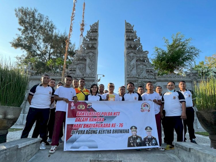 Sambut Hari Bhayangkar ke-76, Jajaran Polda NTT Gelar Bakti Religi di Sejumlah Tempat Ibadah