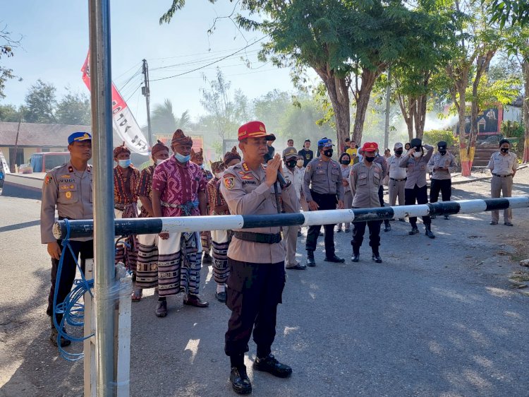 Tutur Adat Natoni Warnai Penerimaan 224 Casis Bintara Polri di SPN Polda NTT