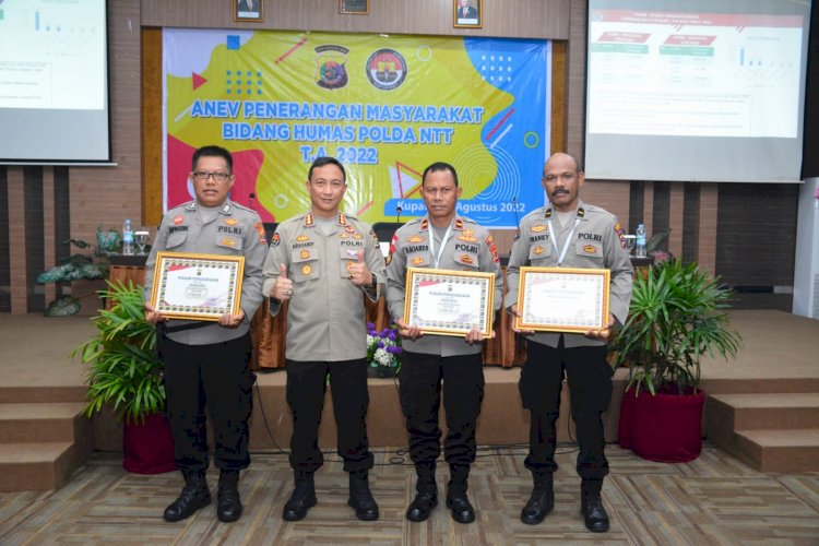 Tiga Polres Yang Berprestasi Terima Piagam Penghargaan dari Kapolda NTT