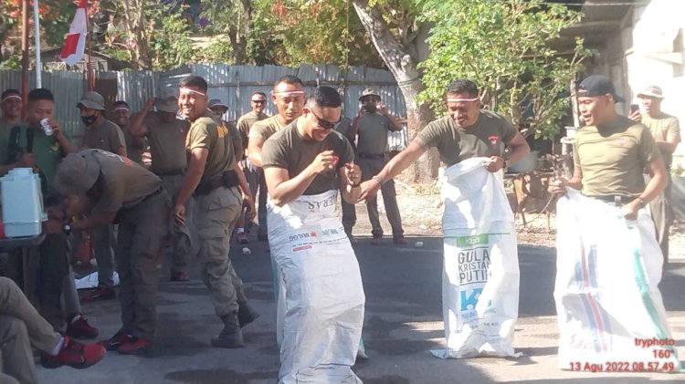 Peringati HUT RI Ke 77, Ratusan Anggota Brimob Polda NTT Gelar Aneka Perlombaan