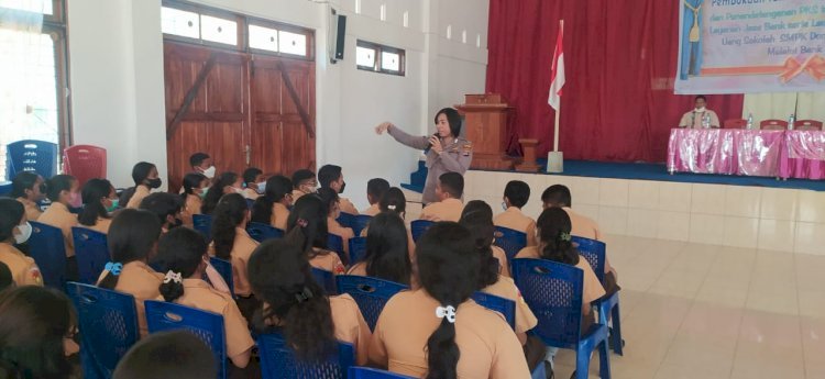 Dapat Edukasi dari Personel Sat Binmas Polres Belu,Pelajar SMPK St. Don Bosco Komitmen Jauhi Kenakalan Remaja