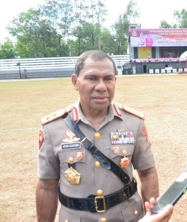 Jadi Kapolda NTT, Irjen Pol. Drs. Johni Asadoma, M.Hum., : Polri Harus Beri Pelayanan Terbaik Kepada Masyarakat