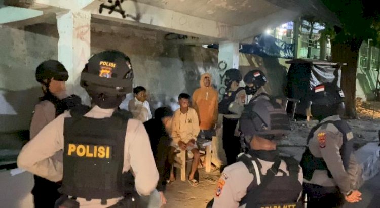 Cegah Kejahatan Malam Hari, Satuan Samapta Polres Ende Rutin Melaksanakan Patroli Malam