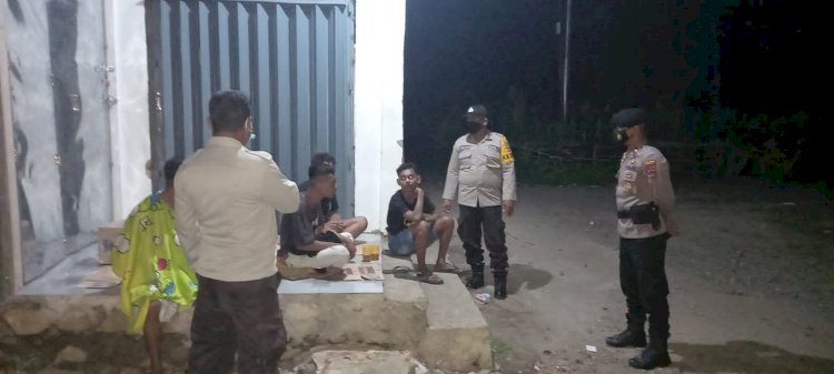 Guna Ciptakan Kondisi Aman Dan Kondusif, Kanit SPKT Dan PA Siaga Lakukan Patroli Malam.