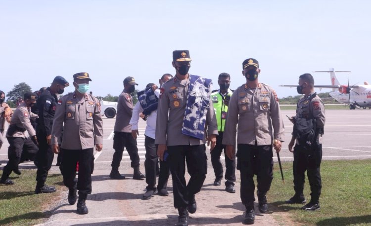 Evaluasi Penerapan Polsek Harkamtibmas, Wakapolda NTT Kunjungi Wilayah Polres Sumba Barat Daya