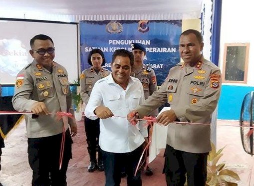 Tingkatkan Pelayanan Kepada Masyarakat, Kapolda NTT Kukuhkan Satpolair Polres Mabar