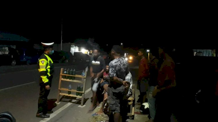 Satuan Lalulintas Polres Lembata Gencar Lakukan Patroli dan Himbauan Kamseltibcar.