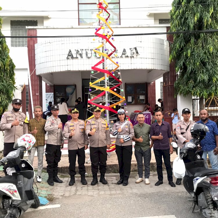 Irwasda Polda NTT Cek Langsung Situasi Pengamanan Ibadah Malam Tahun Baru di Kota Kupang