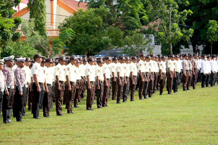 Polda NTT Gelar Upacara Peringatan HUT ke-42 Satpam