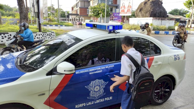 Tekan Angka Kecelakaan Lalulintas pada Anak dibawah Umur, Polresta Kupang Kota Giatkan Program Kesamber