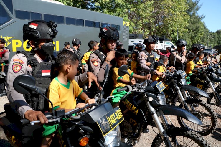 Canangkan Polisi Sahabat Anak, Polda NTT Terima Kunjungan Puluhan Anak Paud Sonaf Soet Hinef