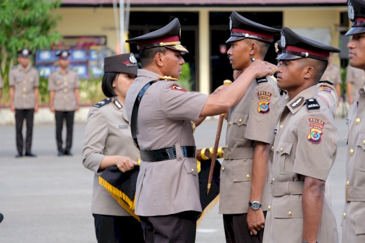 Kapolda Lantik 130 Bintara Polri Gelombang I T.A. 2023 di SPN Polda NTT