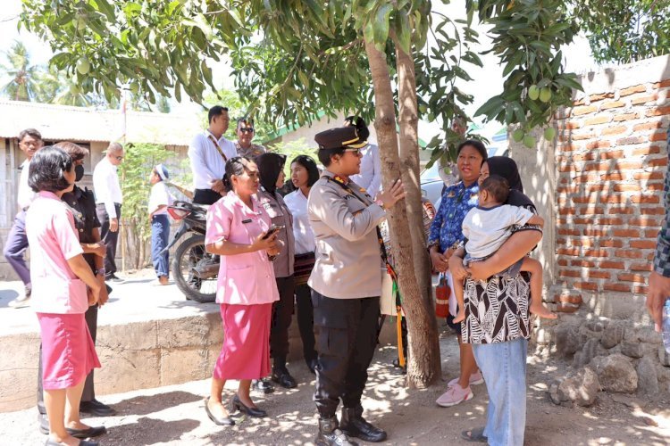 Kapolres Lembata Kunjungi Anak-anak Penderita Stunting: Perhatikan, Kawal, dan Dukung Tumbuh Kembang Mereka