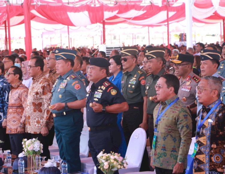 Kapolda NTT Hadiri Puncak Peringatan Hari Maritim Nasional (HMN) ke-59 di Kupang