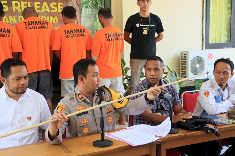 Polres Manggarai Barat Berhasil Mengamankan Enam Terduga Pelaku Pencurian dan Penyelundupan Anak Komodo