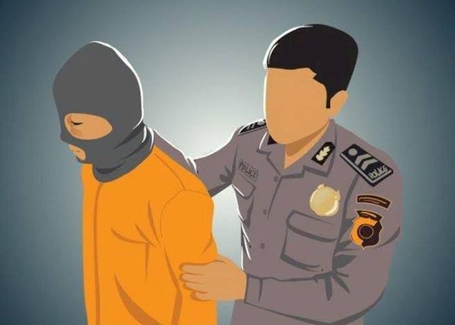 Satreskrim Polres Ende dan Loka POM Ende Sukses Tangkap AJRN Terkait Kasus Obat Tanpa Izin