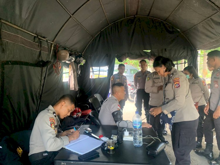 Upaya Ciptakan Lingkungan Aman dan Sehat selama Proses Pemilu 2024, Tim 3, Regu 1 OMB Turangga Patroli sekaligus Beri Pelayanan Kesehatan