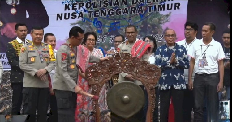 Lomba Paduan Suara Gerejawi Kapolda NTT CUP Kedua: Harmoni Suara Meriahkan Natal 2023