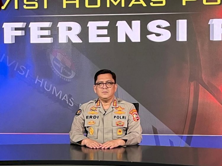 Bareskrim Polri Analisa Laporan Terhadap Roy Suryo