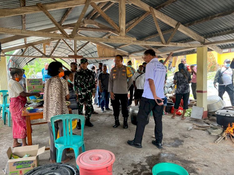 Erupsi Gunung Lewotobi: Kapolres Flotim dan Forkopimda Turun Temui Para Pengungsi