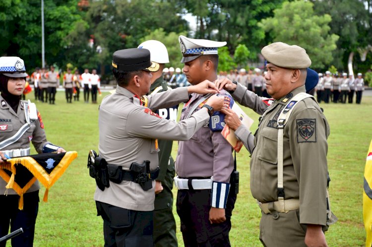 Apel Gelar Pasukan Operasi Keselamatan Turangga TA. 2024, Wakapolda NTT Minta Anggota Kedepankan Preventif dan Humanis