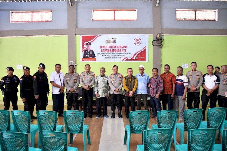 Jumat Curhat di Kelurahan Oebufu, Kabidhumas Polda NTT Bahas Solusi Masalah Lalu Lintas dengan Warga