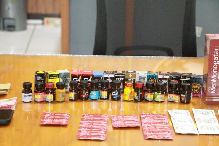 Ditresnarkoba Polda NTT Ungkap Jaringan Peredaran Obat Terlarang Poppers di Kupang, Tiga Terduga Pelaku Diamankan