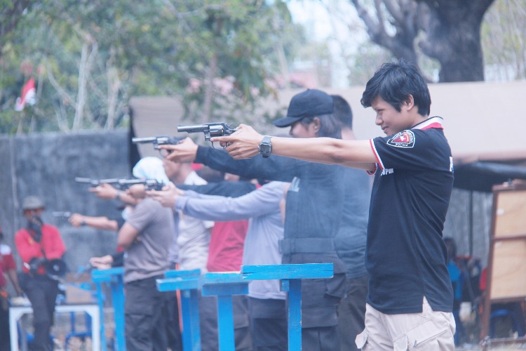 Hari Jadi Polwan Ke 69, Polwan Polda NTT gelar Lomba Menembak