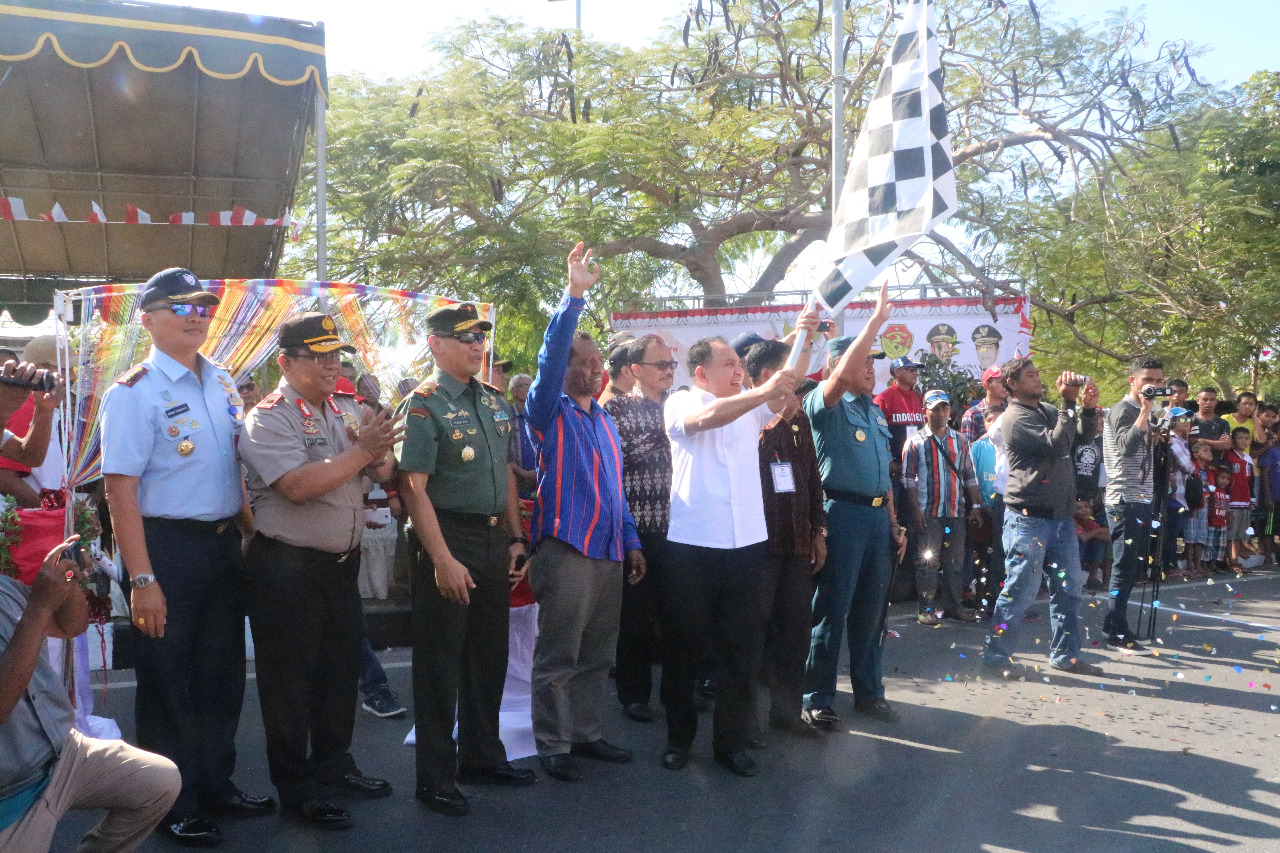 Wakapolda NTT Hadiri Pelepasan Pawai Pembangunan Provinsi NTT