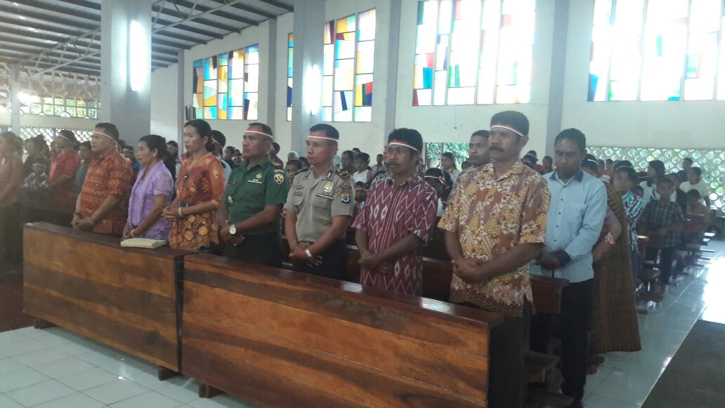 Kapolsek Waigete Hadiri Misa Kemerdekaan di Gereja Stasi Asisi Waigete