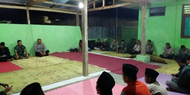 Jelang HUT RI Ke 72, Polsek Katikutana hadiri doa bersama bagi Pahlawan yang telah gugur membela NKRI