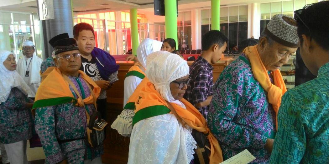 Polsek Loura Polres Sumba Barat Kawal Jamaah Haji