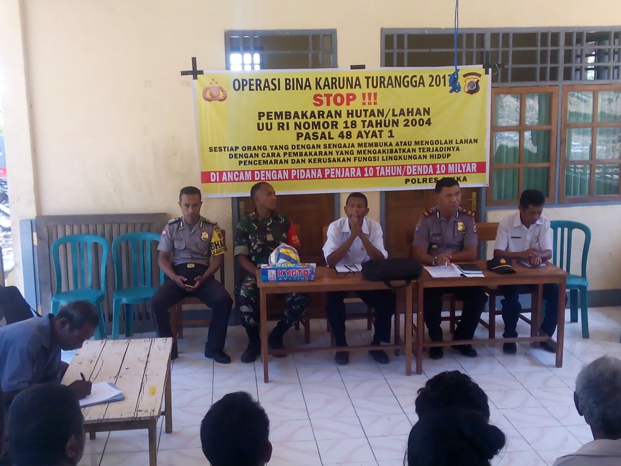 Polres Sikka Gelar Sosialisasi Pencegahan Karhutla di Desa Runut