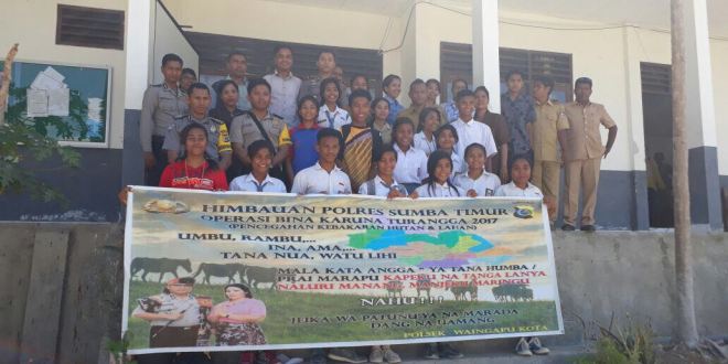 Gandeng Bhabinkamtibmas, Kapolsek Waingapu Kota gelar sosialisasi Karhutla di Sekolah SMA Negeri 1 Kambera