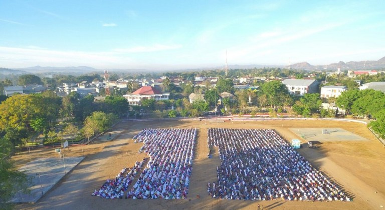 Antisipasi adanya gangguan selama pelaksanaan ibadah, Personil Polres Belu berdiri siaga di setiap sudut lapangan