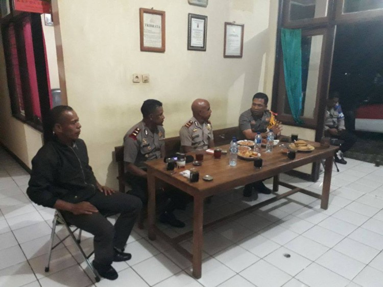 Kunker ke Dua Polsek ini, Kapolres Belu Kembali Ingatkan Anggota Jaga Netralitas Dalam Pilgub NTT 2018