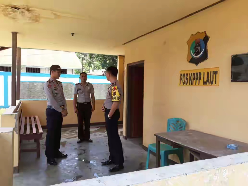 Polsek Reo mendapat kunjungan dari Kapolres Manggarai