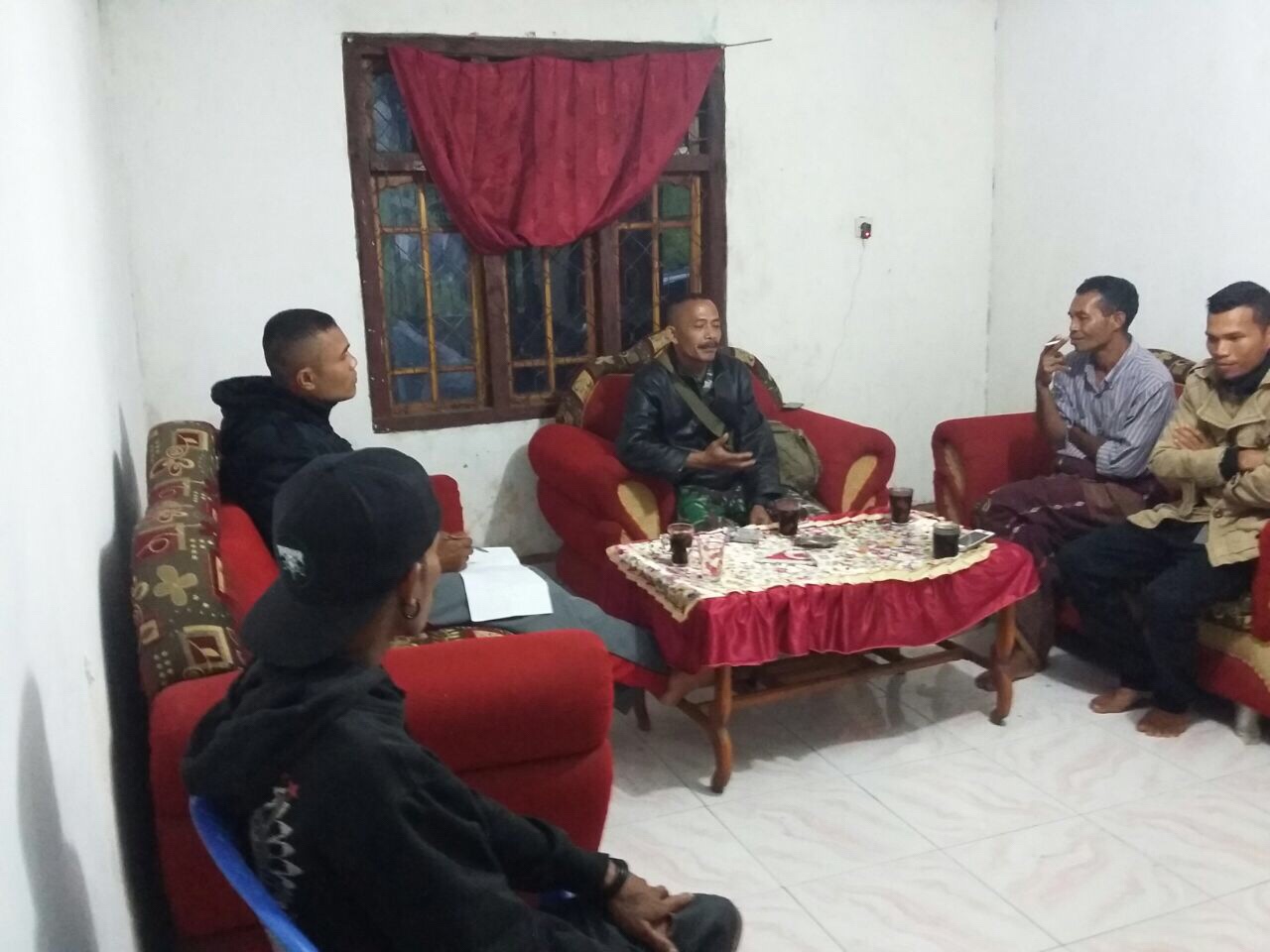 Bhabinkamtibmas Desa Bangka Lelak Mediasi Masalah Tanah