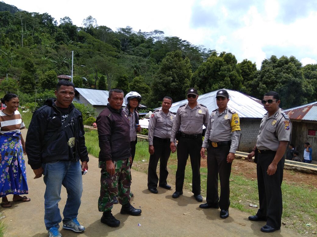 Personil Gabungan Polres Manggarai Amankan Kampanye Paslon Paket Nera