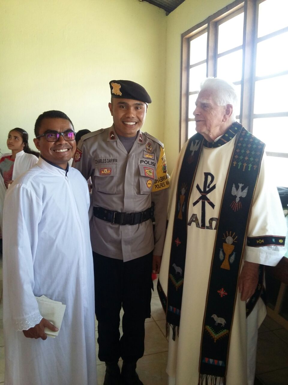 Pengamanan Ibadah Paskah Oleh Bhabinkamtibmas Desa Bangka Lelak