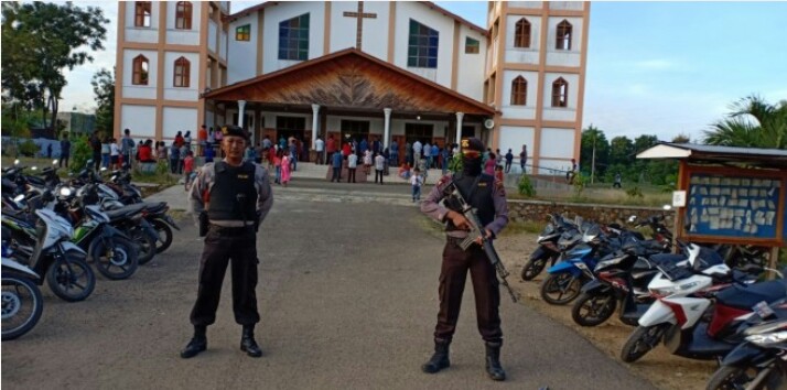 Polres Manggarai Barat Amankan Kegiatan Gereja