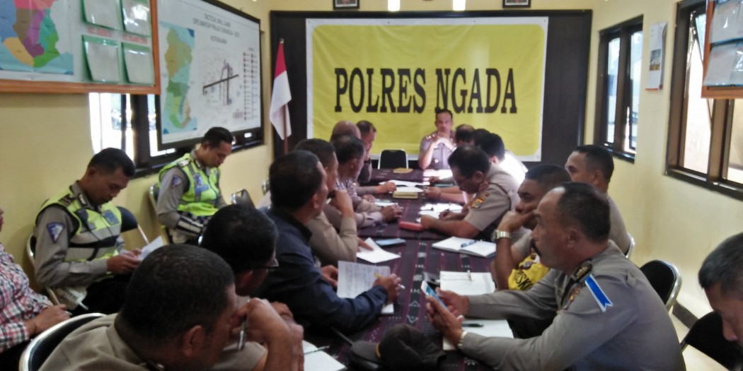 Wakapolres Ngada Pimpin Rapat Persiapan Peringatan HUT Bhayangkara ke-72