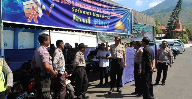 Kapolres dan Waka Polres Flotim Tinjau Kesiapan Pos Pam Hari Raya Idul Fitri 1439 H