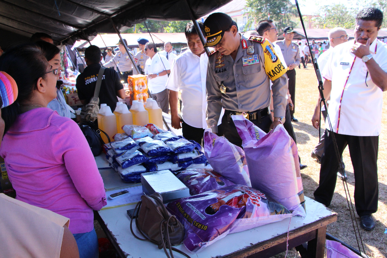 Dalam Rangka HUT Bhayangkara ke-72 Tahun 2018 Polda NTT gelar Bazar