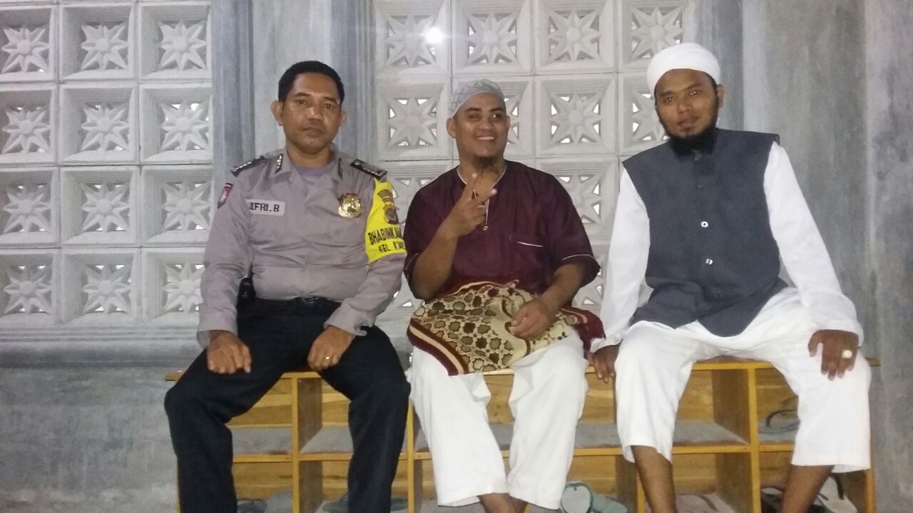 Ops Ketupat Turangga 2018 : Polres Kupang Kota amankan giat Sholat Tarawih