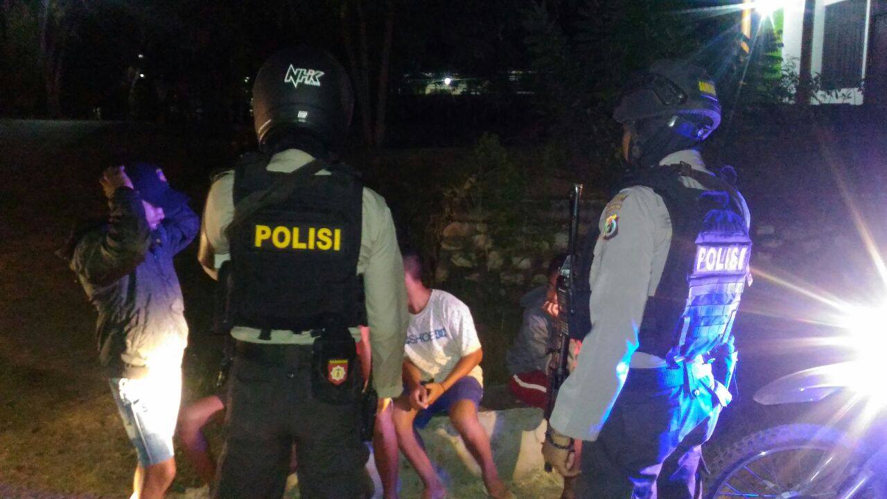 Patroli malam Personil Sat Sabhara Polres Belu