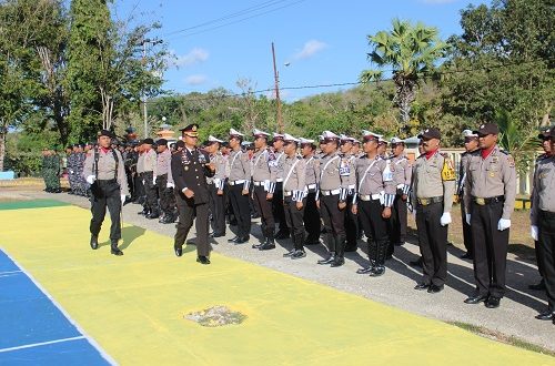 Upacara HUT Bhayangkara ke 72 tingkat Polres Rote Ndao