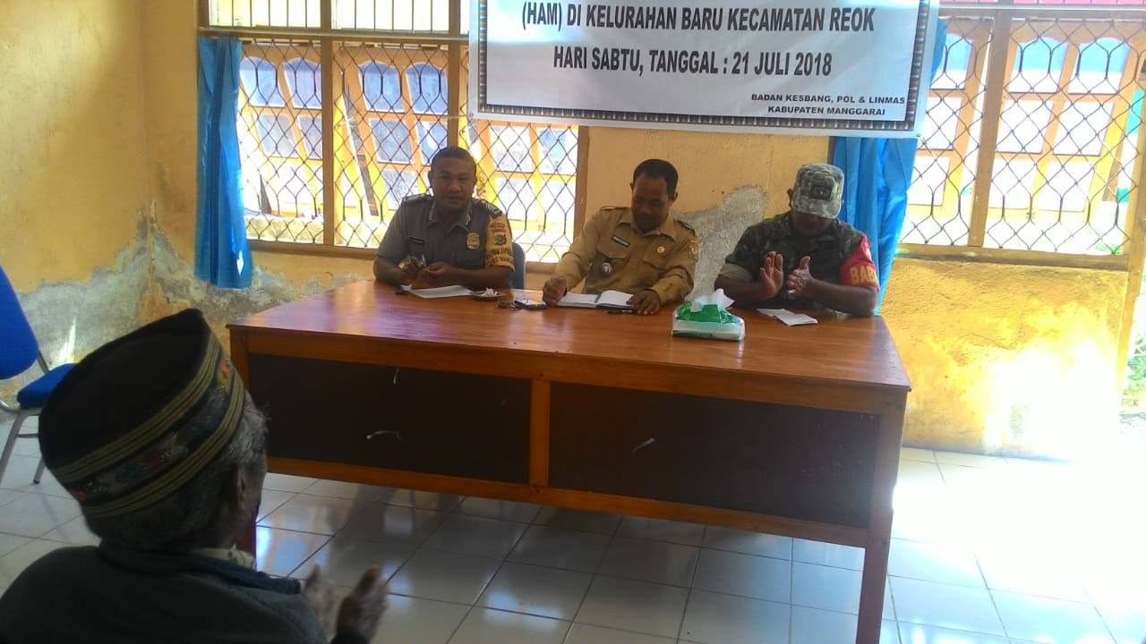 Bhabinkamtibmas Kel.Baru Polres Manggarai Bersama Lurah bantu Meneyelesaiakan Permasalahan Tanah